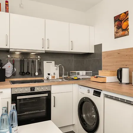 Free Living - City Design Apartments, Zentrum, Outlet, Balkon, Kueche Wolfsburg Exterior foto