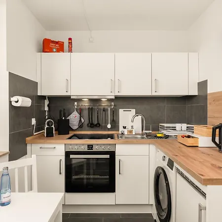 Free Living - City Design Apartments, Zentrum, Outlet, Balkon, Kueche Wolfsburg Exterior foto