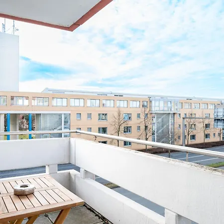 Free Living - City Design Apartments, Zentrum, Outlet, Balkon, Kueche Wolfsburg Exterior foto
