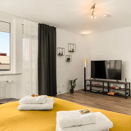 Free Living - City Design Apartments, Zentrum, Outlet, Balkon, Kueche Wolfsburg Exterior foto