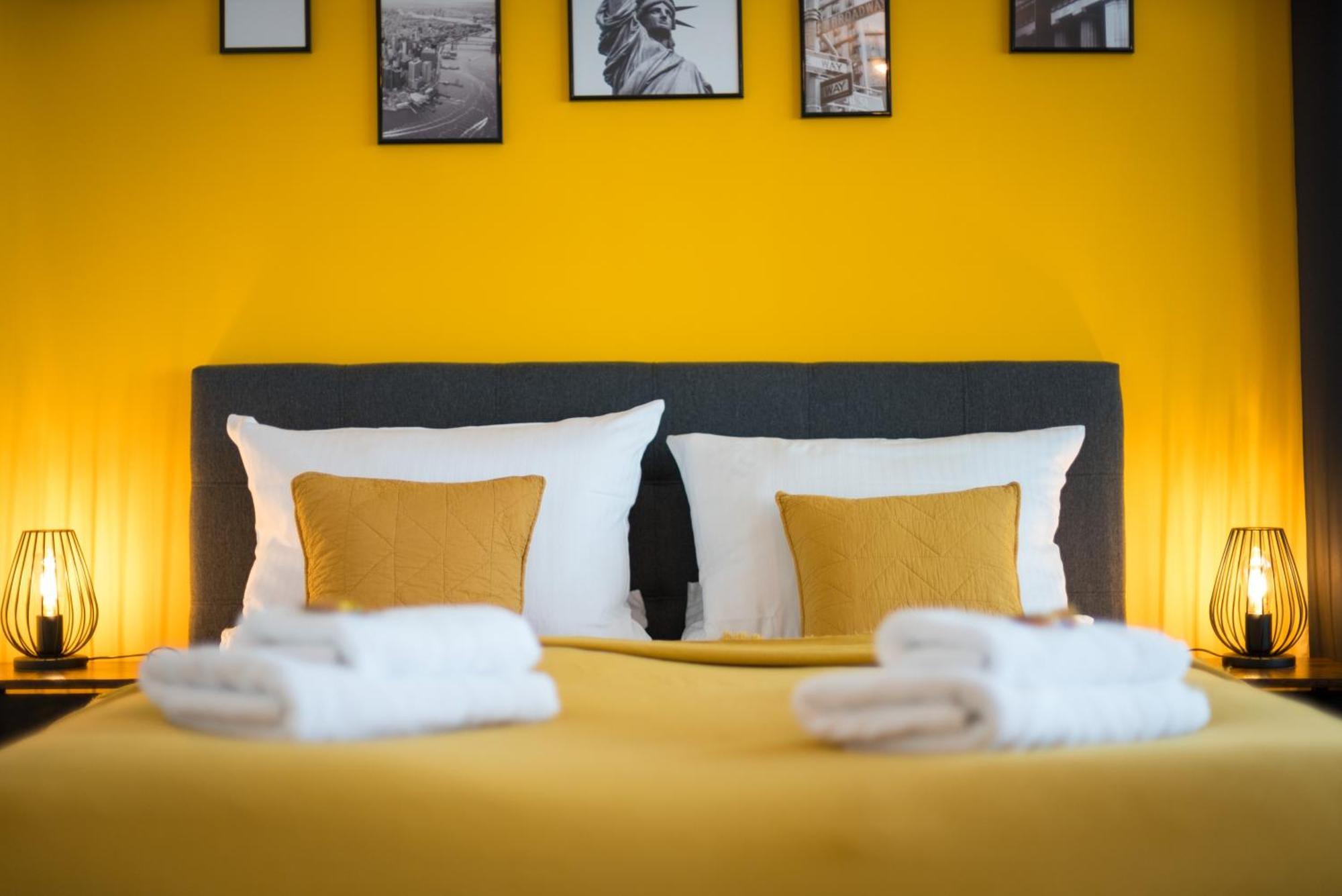 Apartment Free Living - Design Apartments, Zentrum, Outlet, Balkon, Kueche Wolfsburg